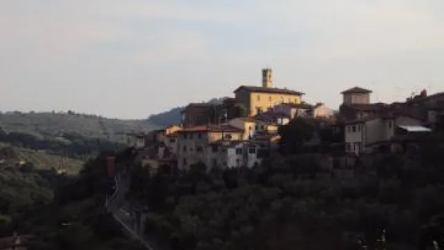 Descrizione immagine non disponibile