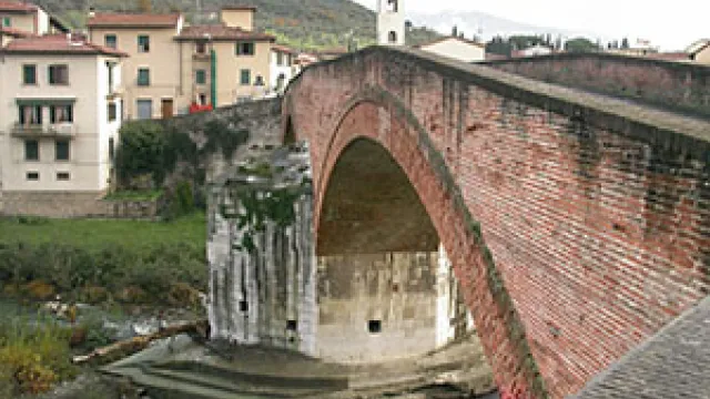 Descrizione immagine non disponibile
