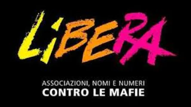Descrizione immagine non disponibile