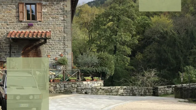 Descrizione immagine non disponibile
