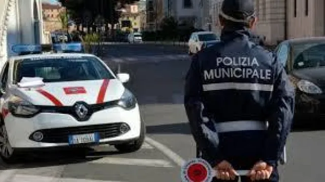 Descrizione immagine non disponibile