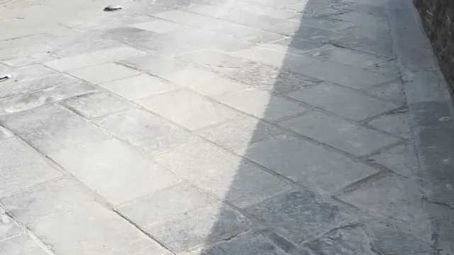 Descrizione immagine non disponibile