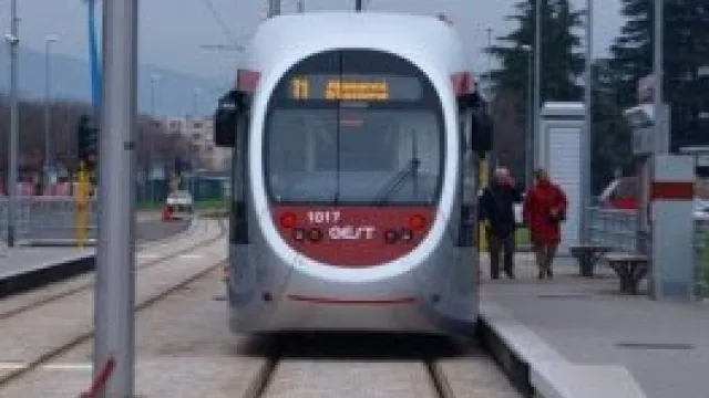 Descrizione immagine non disponibile